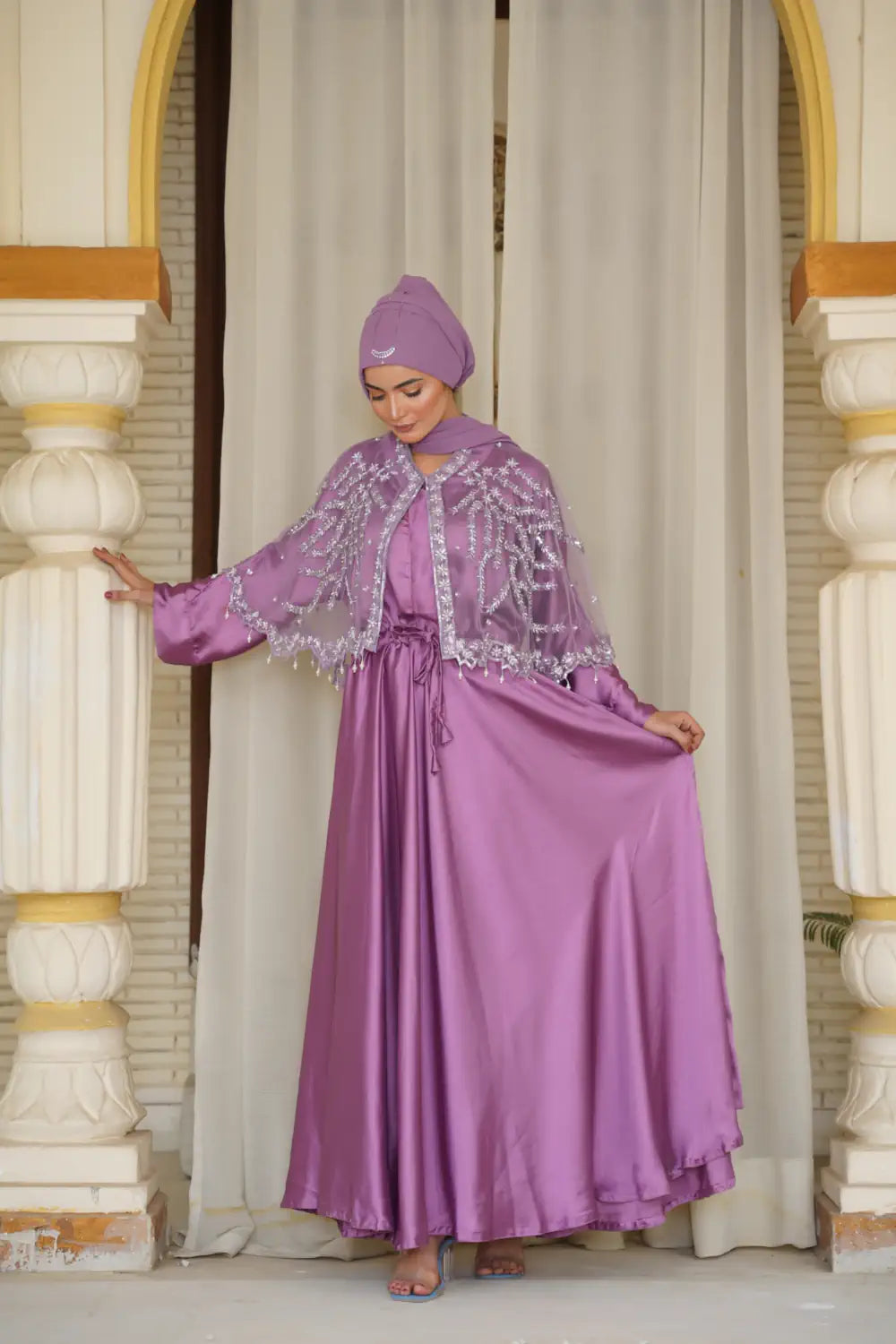 Rose Night Abaya & Cape Set - Veil of the Essence