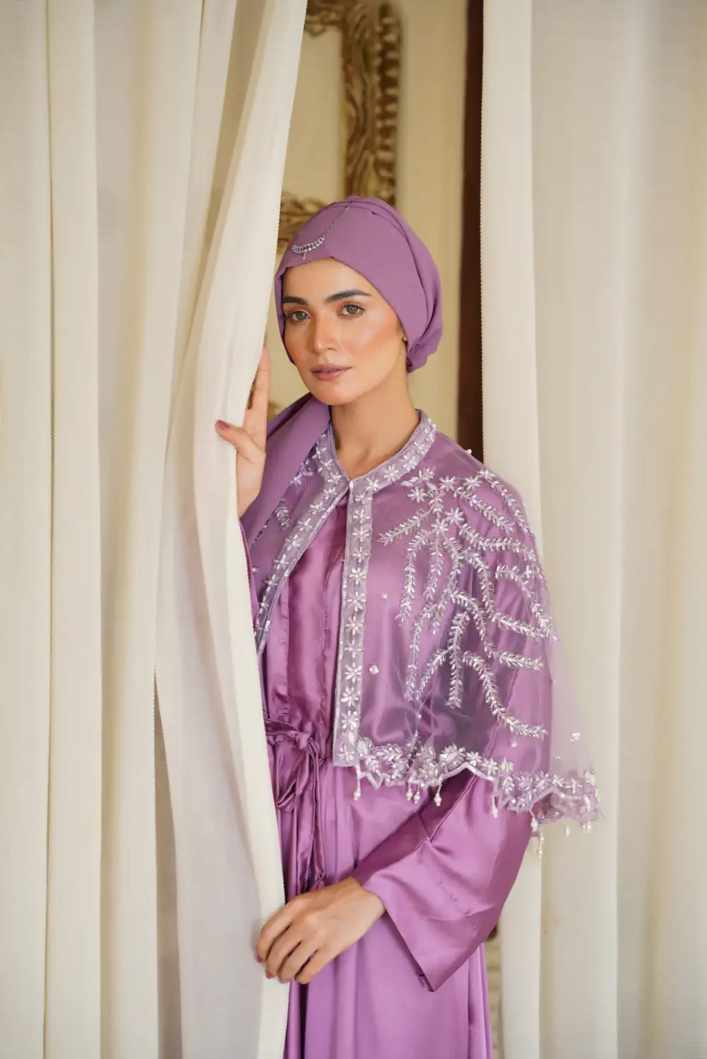 Rose Night Abaya & Cape Set - Veil of the Essence