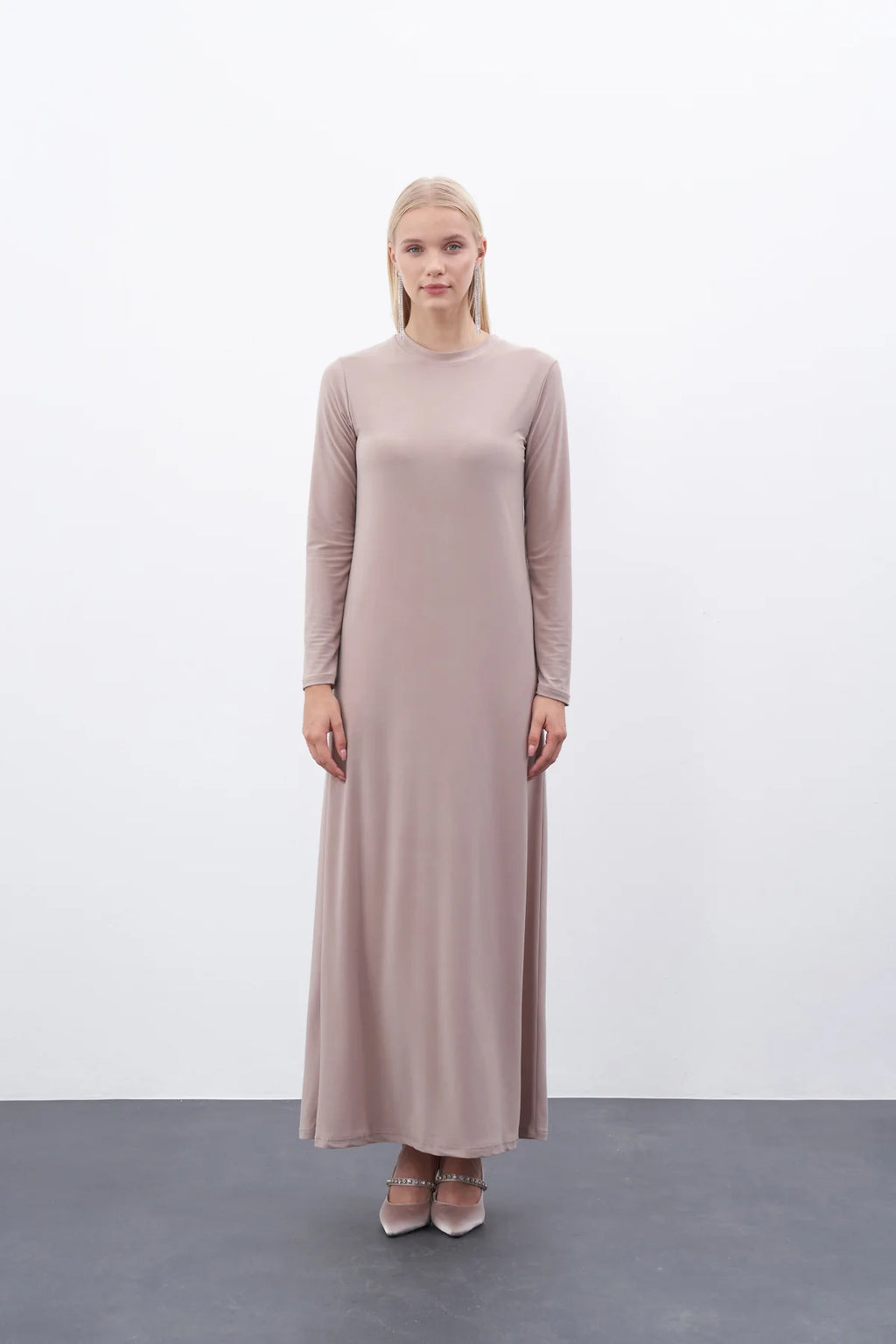 Sandstone Aura Abaya - Veil of the Essence