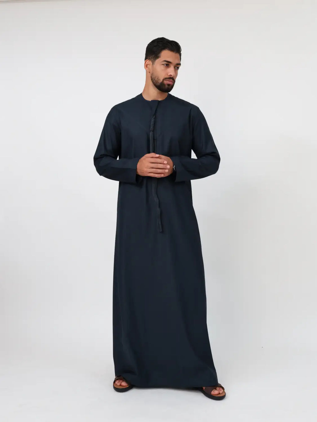 Navy Blue Emirati Kandura - Veil of the Essence