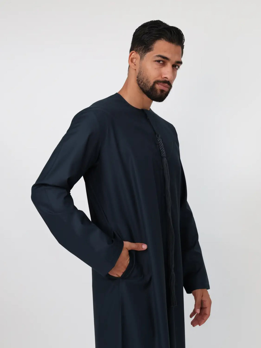 Navy Blue Emirati Kandura - Veil of the Essence